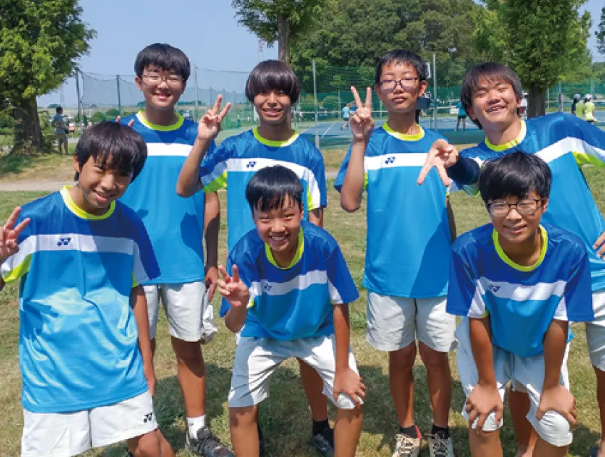 男子硬式テニス部写真