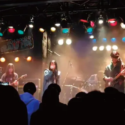 軽音楽部