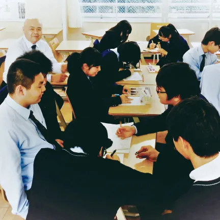 ヴィジュアル・アーツ同好会