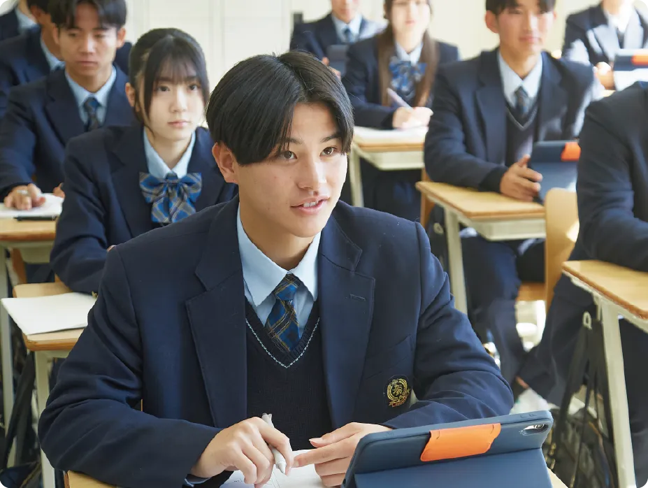 学校を「最高の塾」に変える圧倒的密度