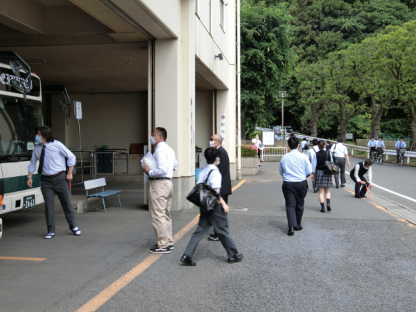 学校再開に向けて~準備登校が行われました~