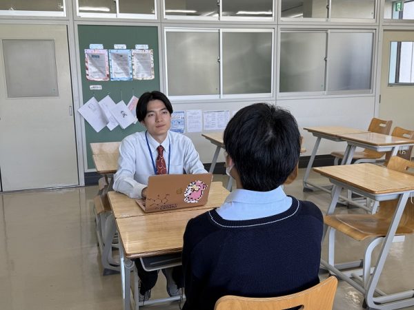 二者面談を行っています