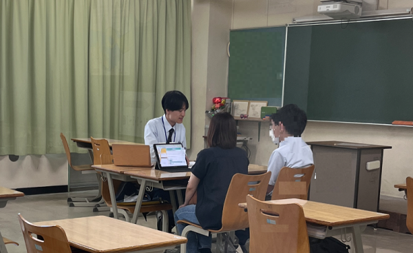 三者面談を実施しました。