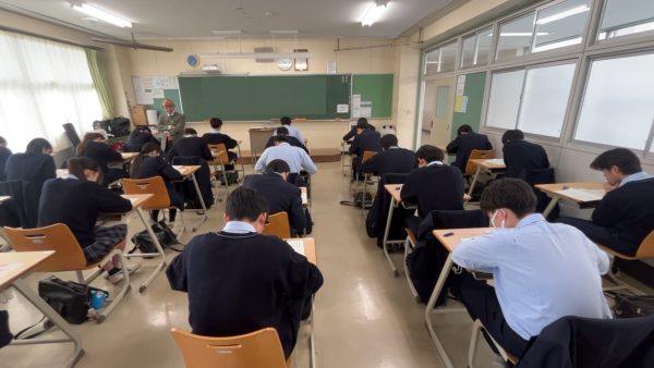 【第３学年】ベネッセ模試を実施しました