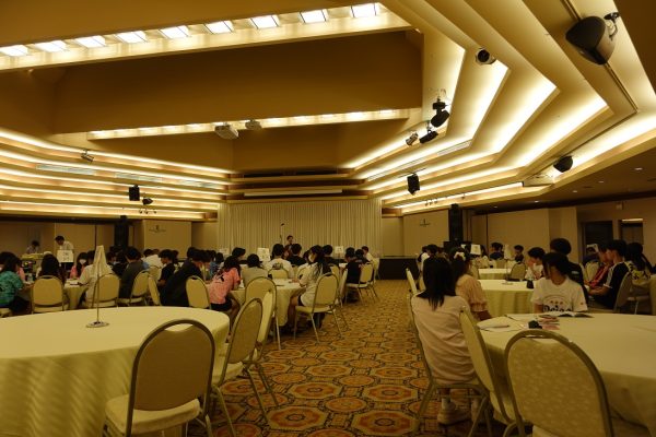 部屋長会議を行いました。