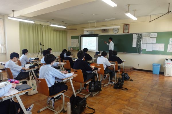 授業公開を行いました。